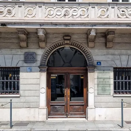 Vendégház Al Volo Tommaseo 4*