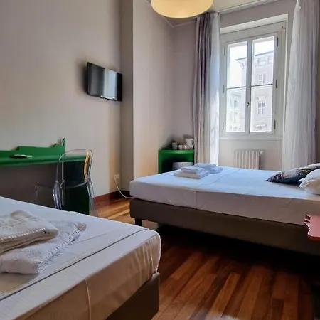 Al Volo Tommaseo Affittacamere 4*