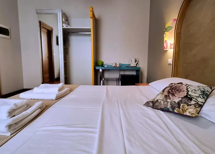 Al Volo Tommaseo Πανσιόν