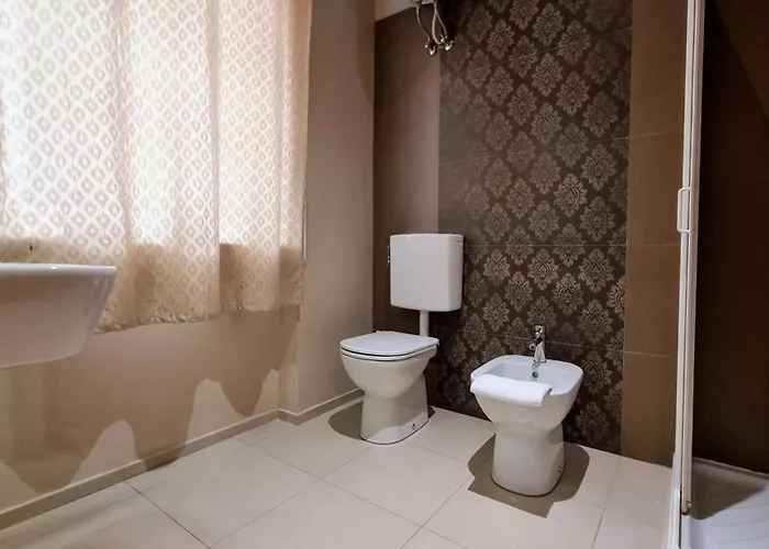 Πανσιόν Al Volo Tommaseo 4*